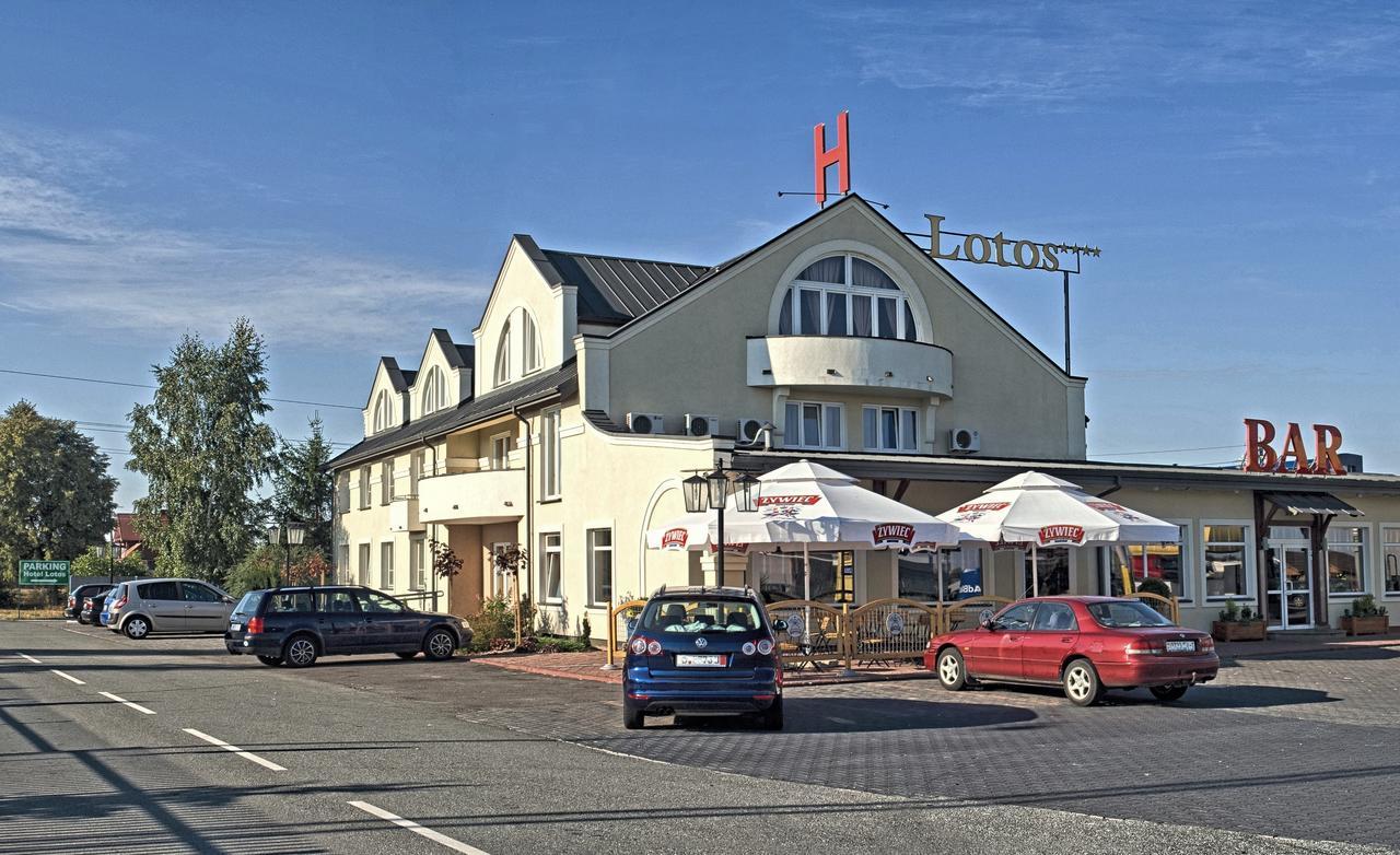 Hotel Lotos Woskrzenice Duze Extérieur photo