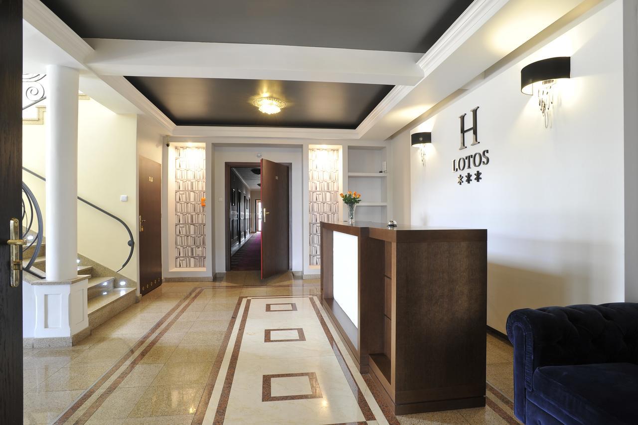 Hotel Lotos Woskrzenice Duze Extérieur photo